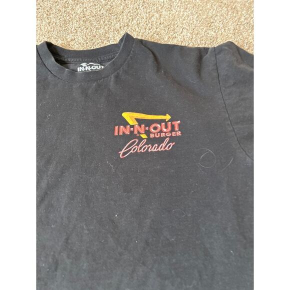 In-&-Out Colorado T-shirt Tee black graphic men's SZ MD - Flawed - Picture 6 of 9